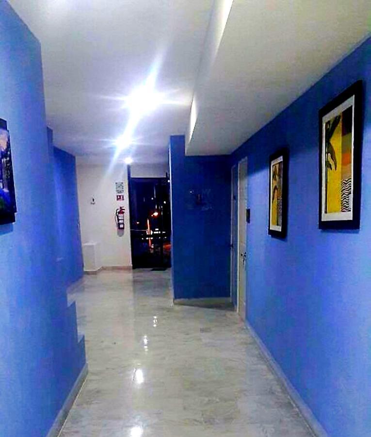 Hotel Versalles Suites Cancun Bagian luar foto