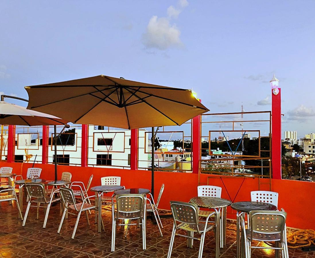 Hotel Versalles Suites Cancun Bagian luar foto